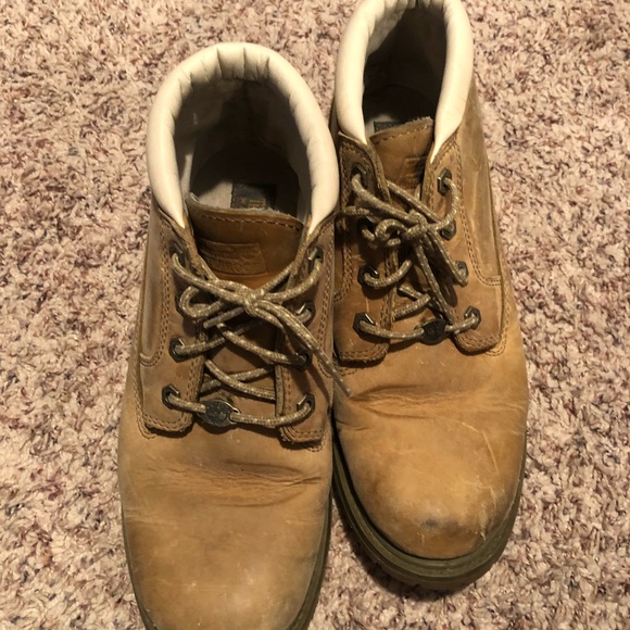 used timberland boots womens